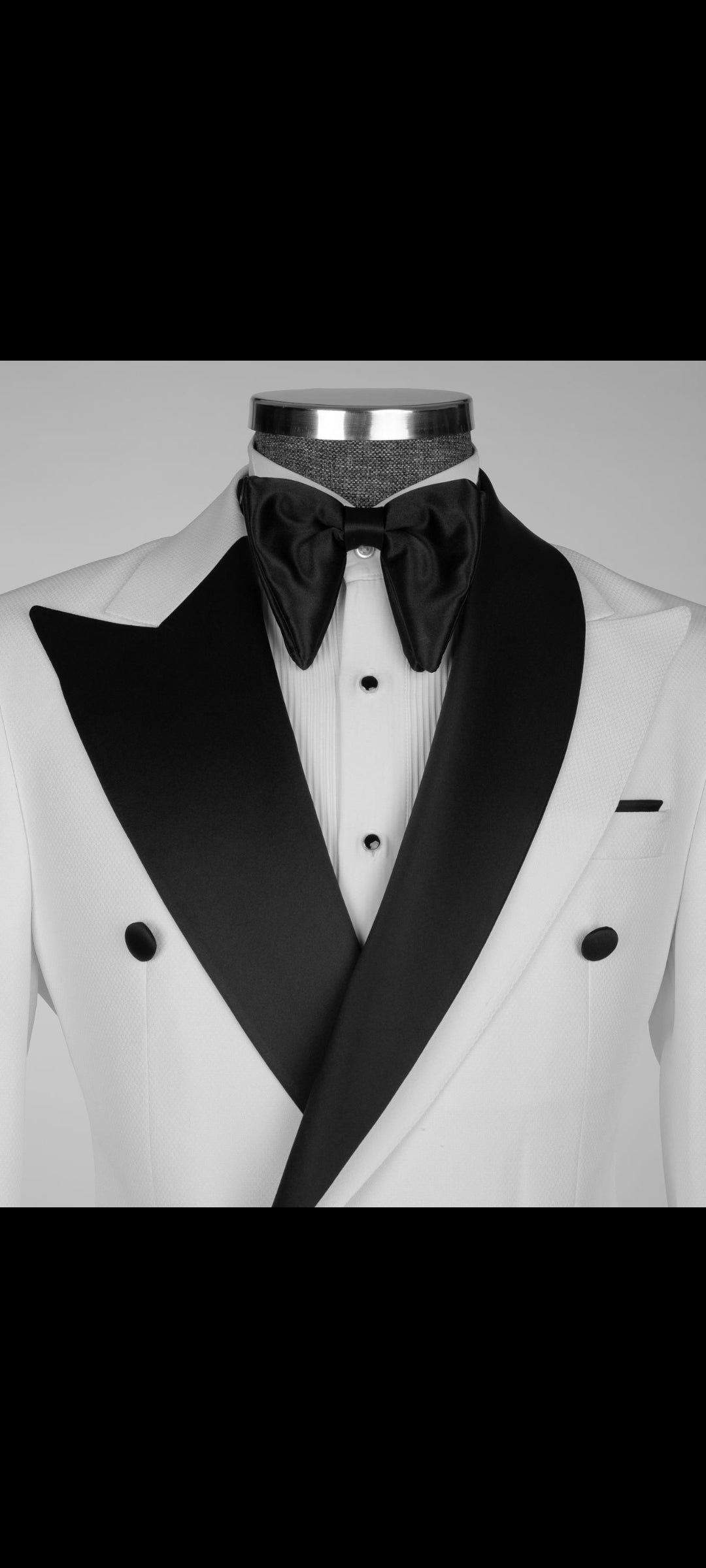 Smoking blanc pantalon noir
